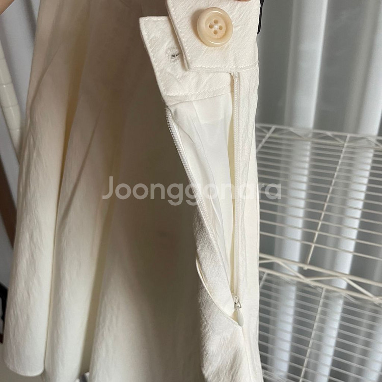 LO61 Belle Flare Skirt 새상품--8