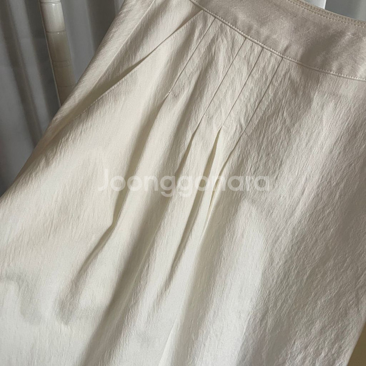 LO61 Belle Flare Skirt 새상품--7