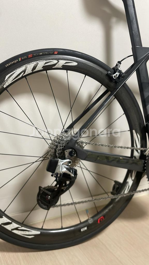 짚 zipp 303 v3 카본 휠셋 판매--3