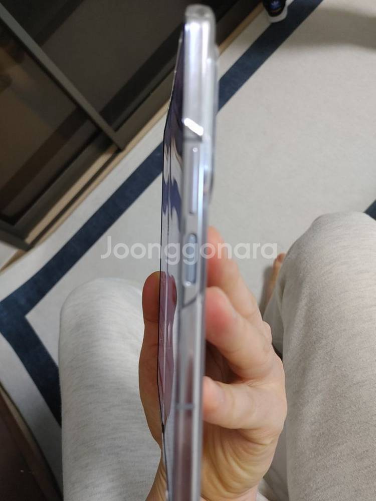 폴드5. 512기가 삼케가능--0