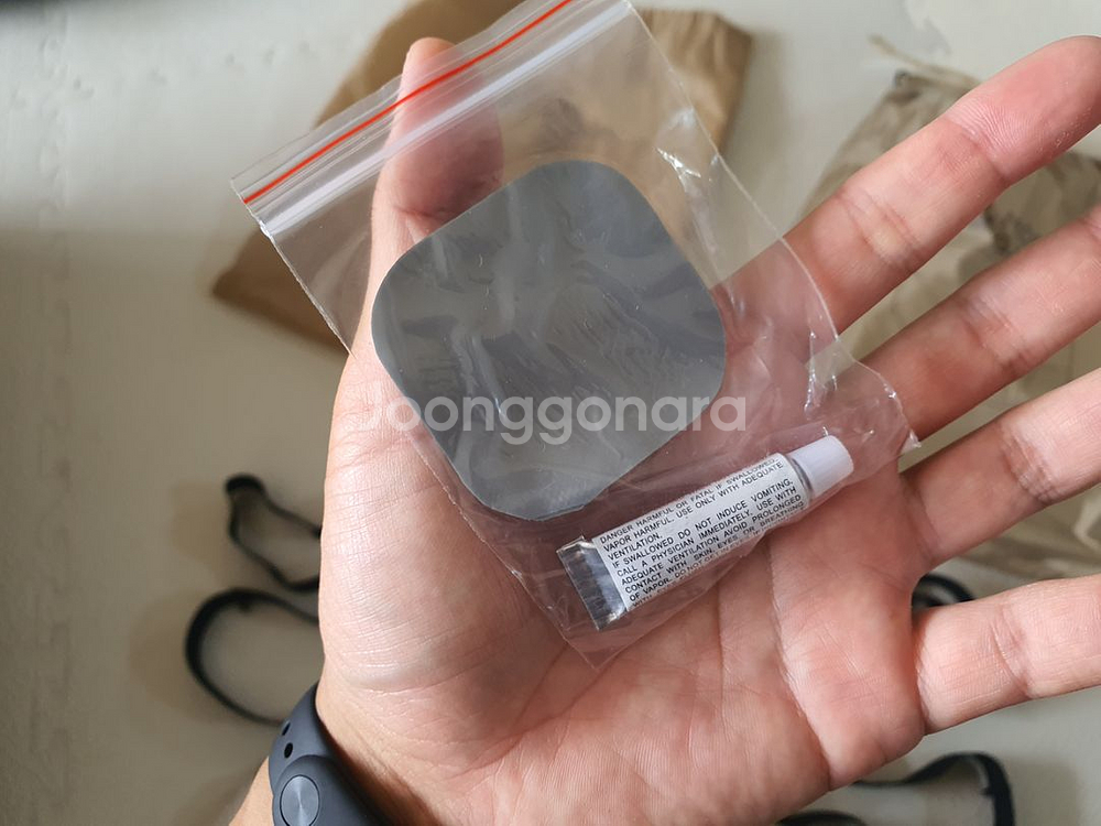 MOBI GARDEN 에어쇼파 거의 새제품 싸게팝니다.--3