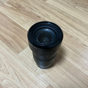 탐론 28-75 f2.8 g1 (소니 E 마운트)