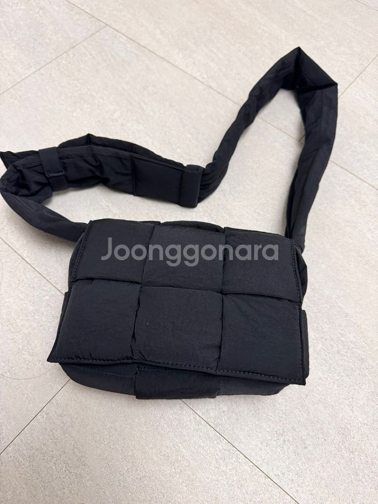 보테가베네타 대존예 카세트백 급처--3