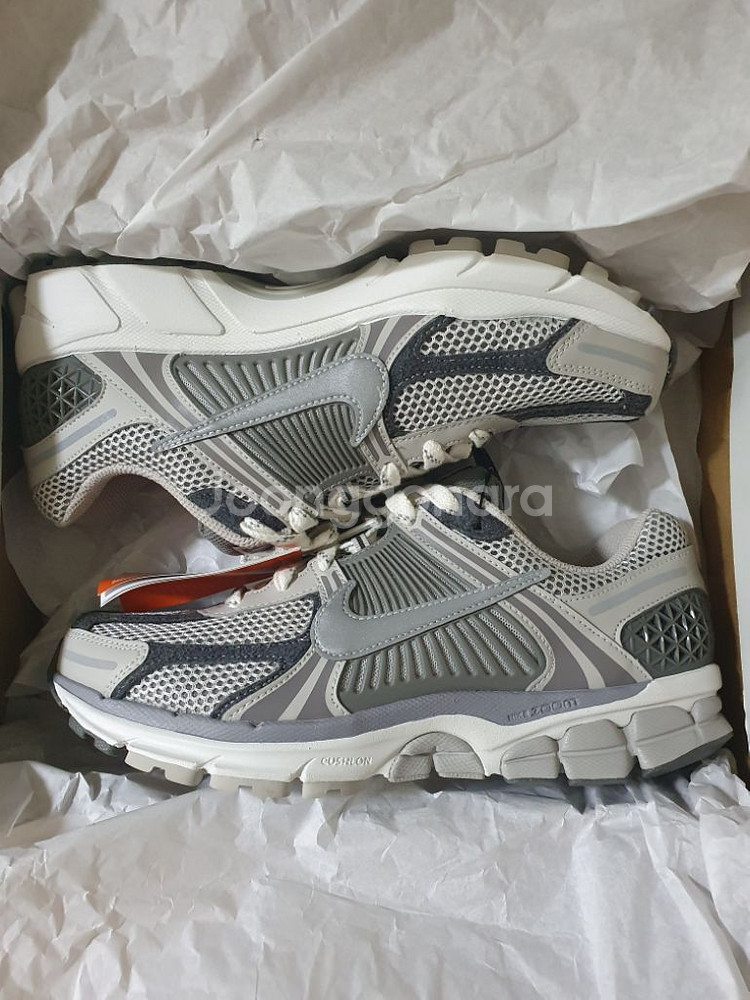 나이 줌보메로 아이언오어 270--0