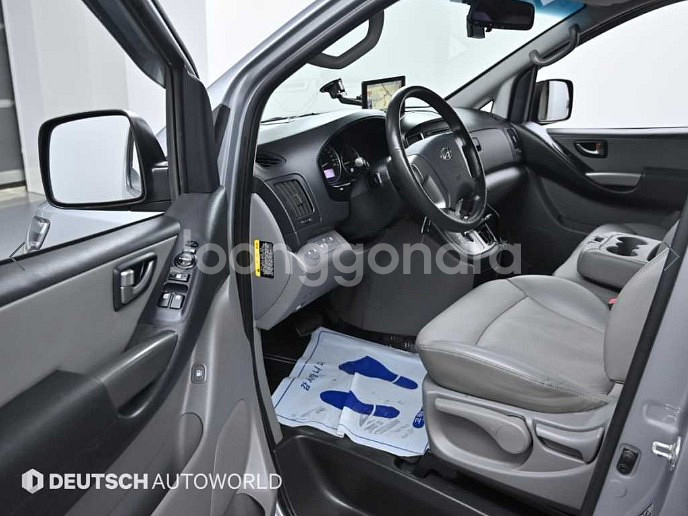 현대 더 뉴그랜드스타렉스 3인승 디젤 밴 스마트--4