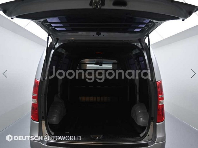 현대 더 뉴그랜드스타렉스 3인승 디젤 밴 스마트--9