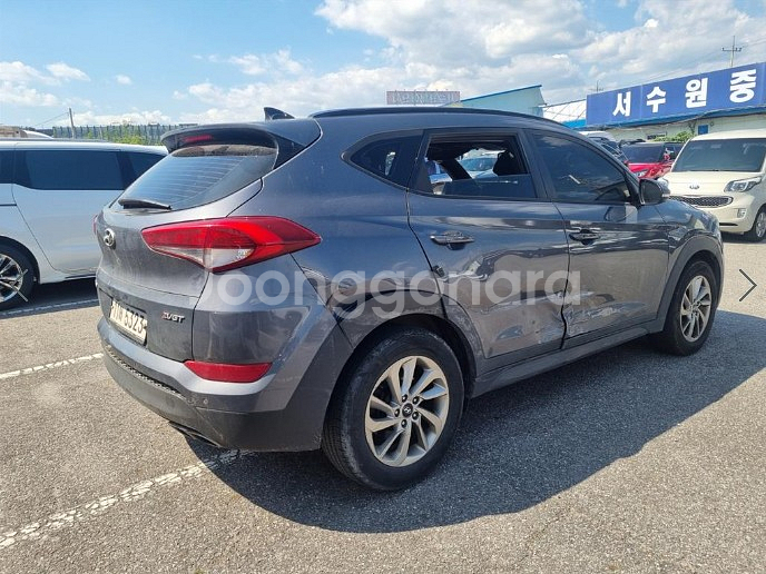 현대 올 뉴투싼 디젤 R2.0 2WD 모던--3