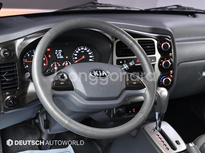 기아 봉고Ⅲ화물 내장탑차 1톤 킹캡--5