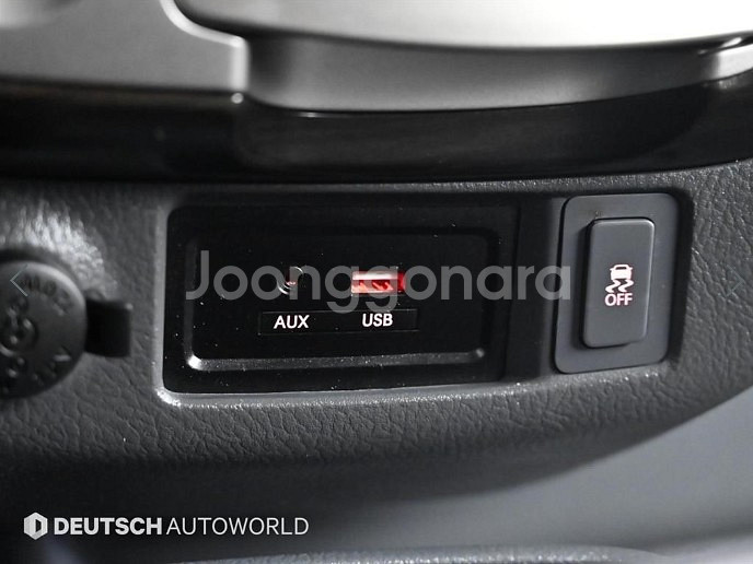 기아 봉고Ⅲ화물 내장탑차 1톤 킹캡--9