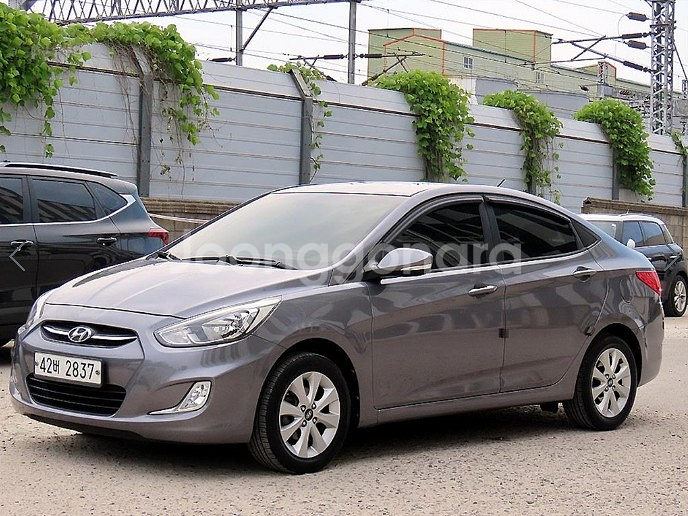 현대 엑센트 신형 1.4 VVT 모던--1