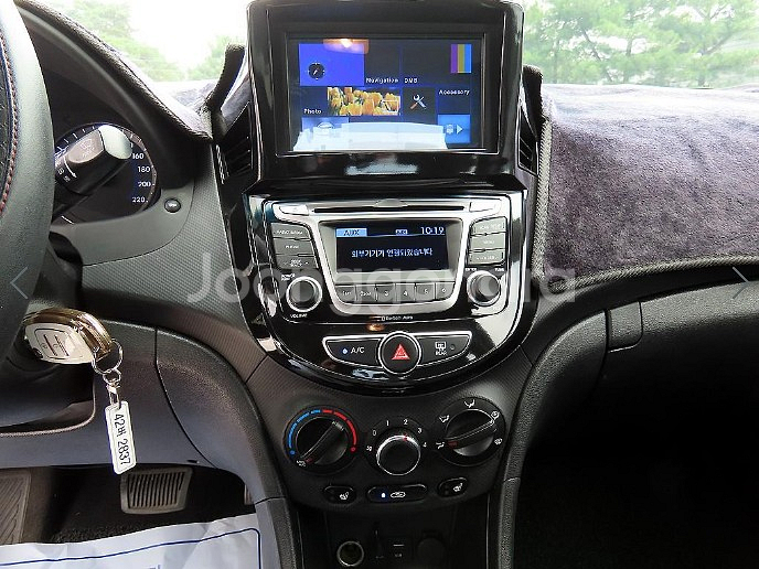 현대 엑센트 신형 1.4 VVT 모던--6