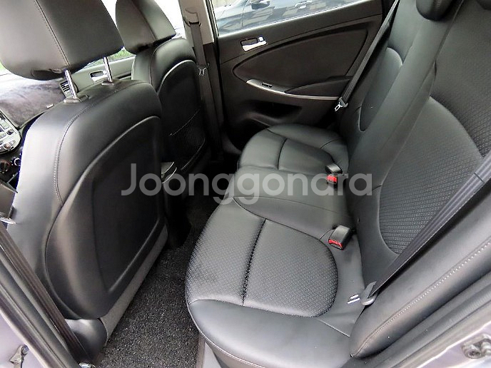 현대 엑센트 신형 1.4 VVT 모던--4