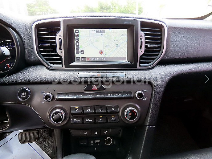 기아 신형 스포티지 R2.0 2WD 프레스티지--6