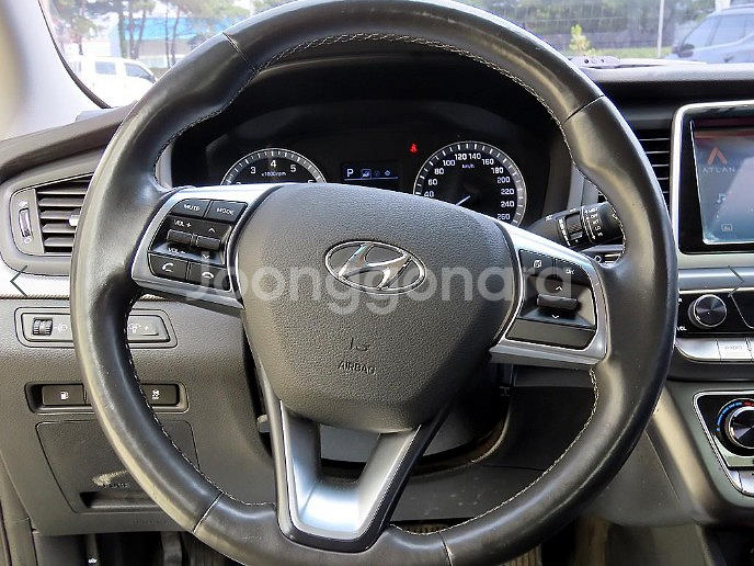 현대 LF쏘나타 뉴라이즈 LPi 모던--5