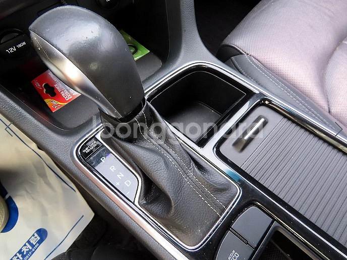 현대 LF쏘나타 뉴라이즈 LPi 모던--8