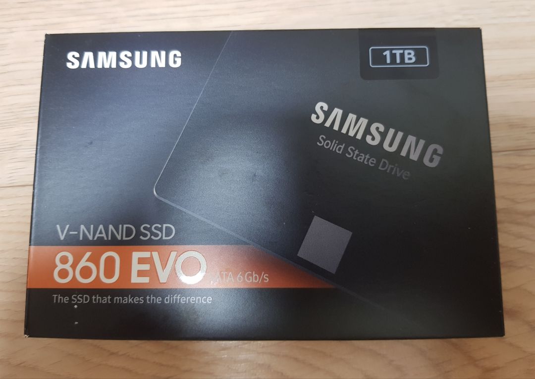 (미개봉) 삼성SSD 860 EVO 1TB 팝니다.