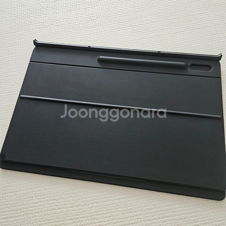 갤럭시탭 s8 울트라 정품 키보드 북커버 팝니다--2