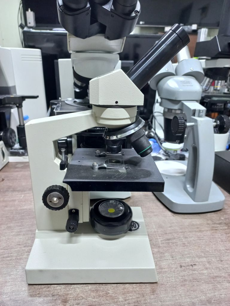 LED생물현미경-80.400.1200X 이미지