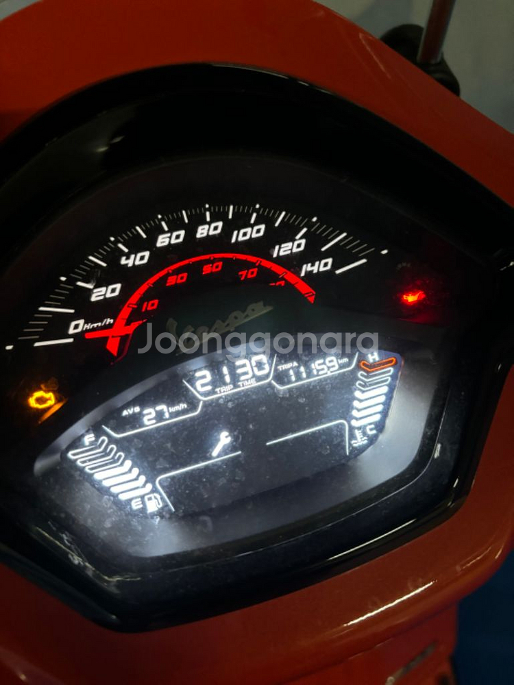 스쿠터 베스파 GTS125 토론토 오렌지 판매--1