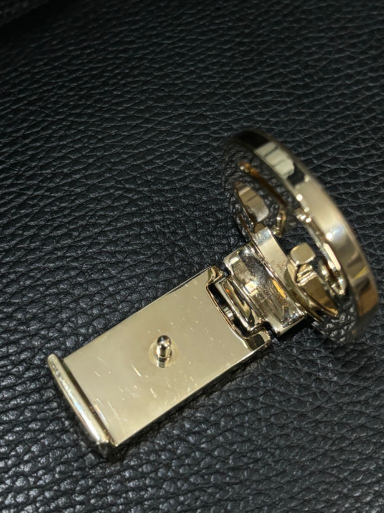 구찌 인터로킹 체인 숄더백 골드--2