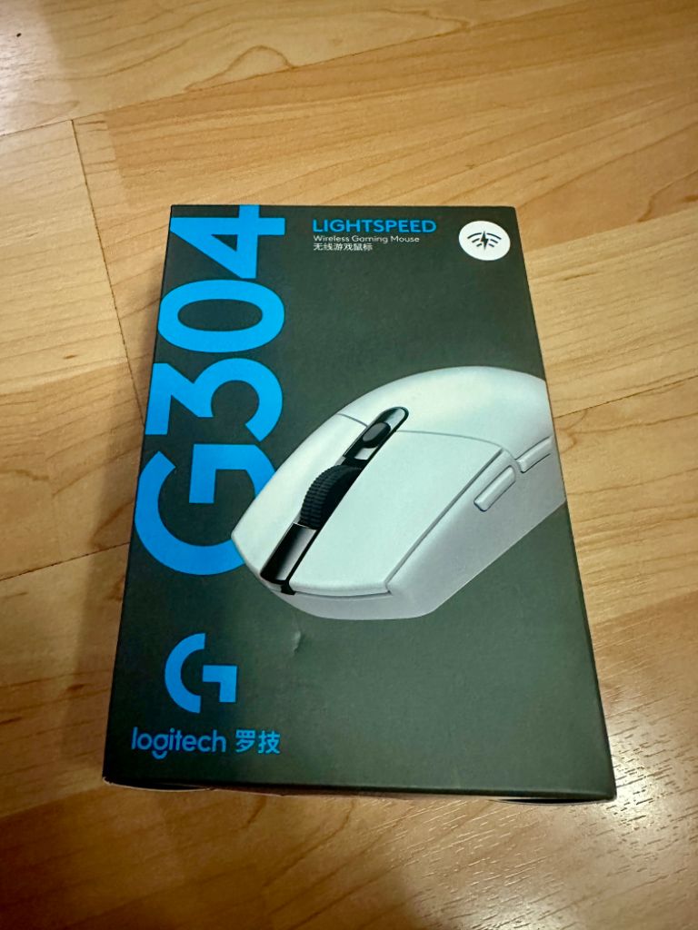 로지텍 G304 + 마우스피트