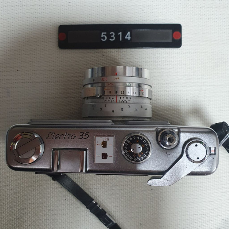 야시카 일렉트로 35 g 필름카메라 실버바디--1