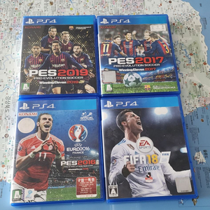 PS4 PES 16 17 19 & FIFA18 판매