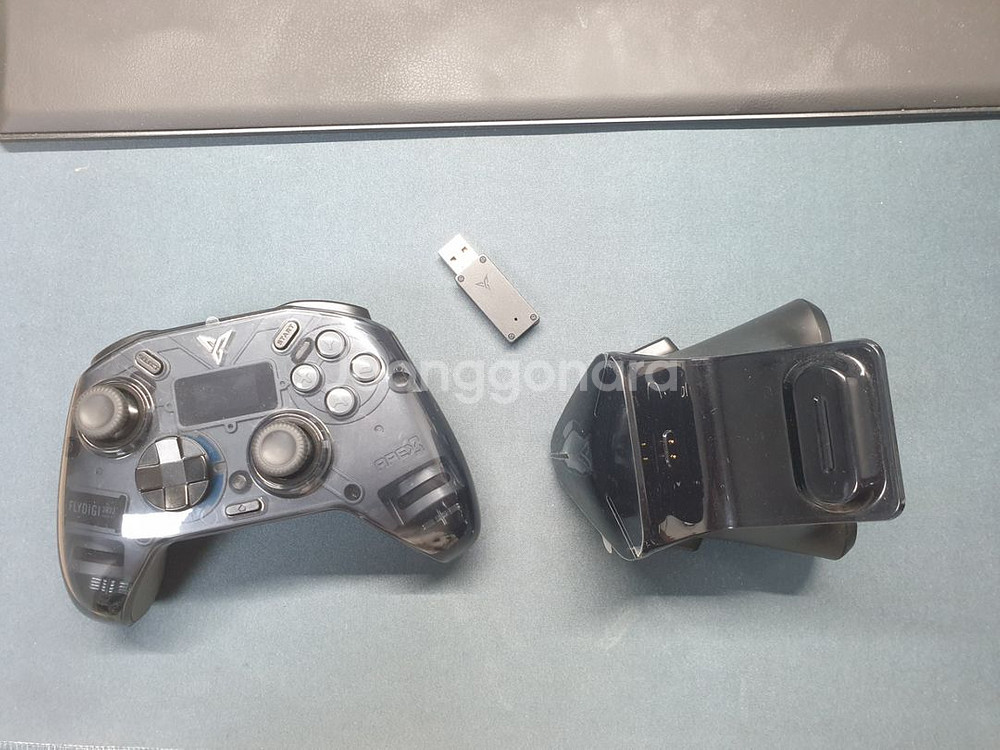 플라이디지 아펙스3 flydigi apex3 택포6만--0