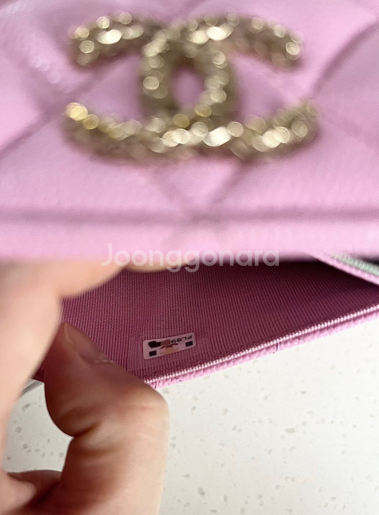 샤넬 23s/s시즌 캐비어 똑딱이 카드지갑ap3187--9