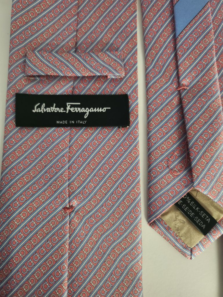 페러가모 넥타이--1