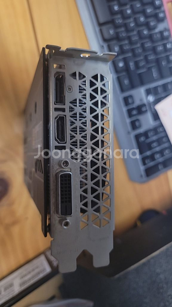 GTX1660 Asrock 그래픽카드 판매합니다.--1