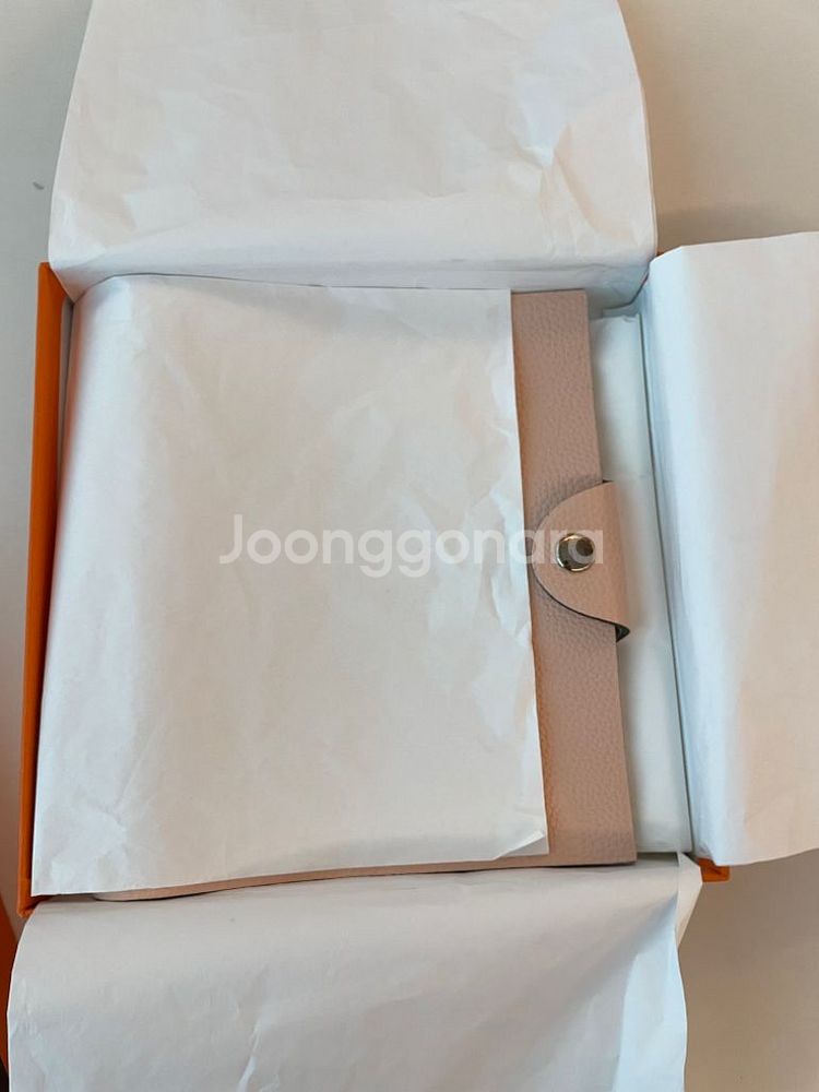 에르메스 가죽다이어리 새거 팝니다--1