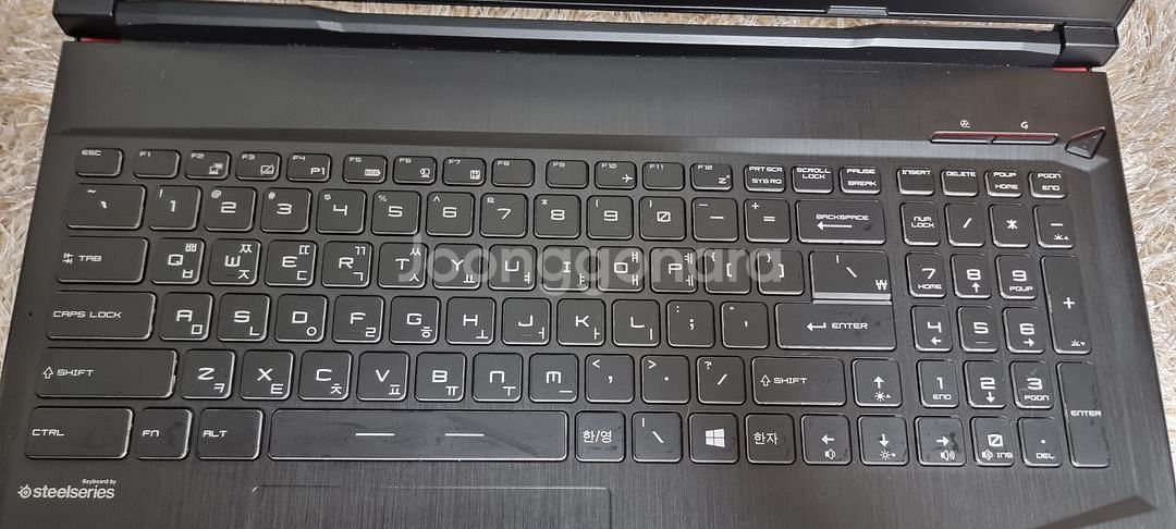 MSI gp63 레오파드 8re 게이밍노트북 팔아요--2