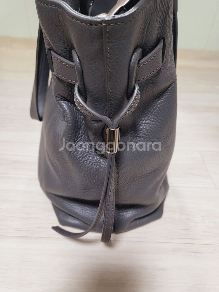 루이까또즈크로스가방 상태좋아요--2