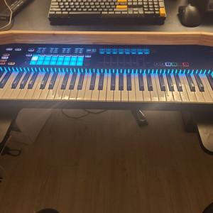 NOVATION 61SL mk3