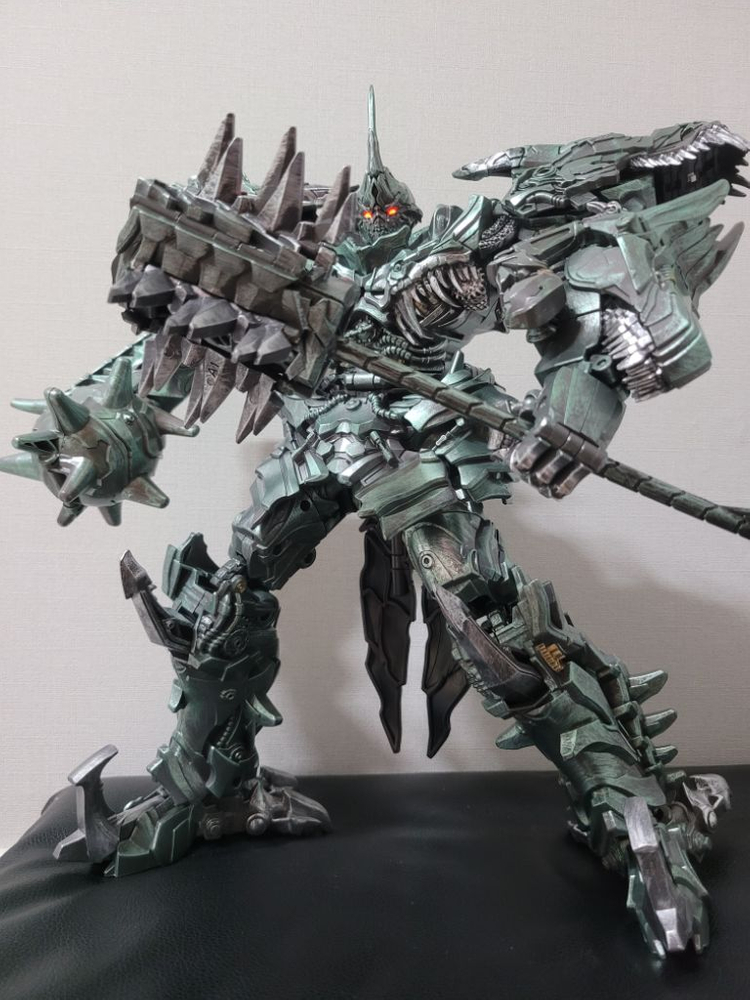 트랜스포머 블랙맘바 그림록 판매합니다--1