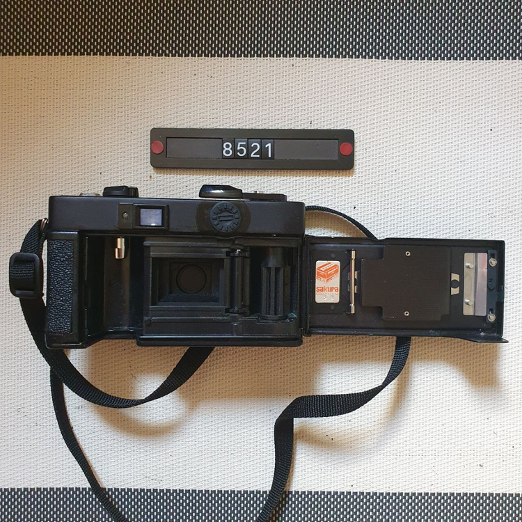 코니카 C 35 EF 필름카메라 이미지