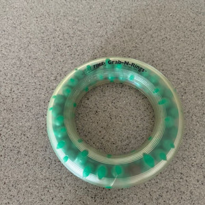 링 원래 이 모양 새상품입니다