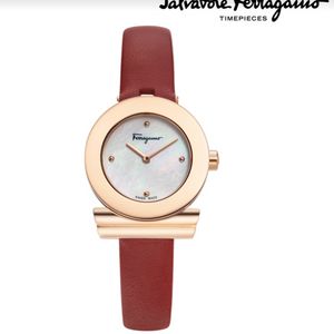 [페라가모시계] 여성 간치니 손목시계 로즈레드 판매