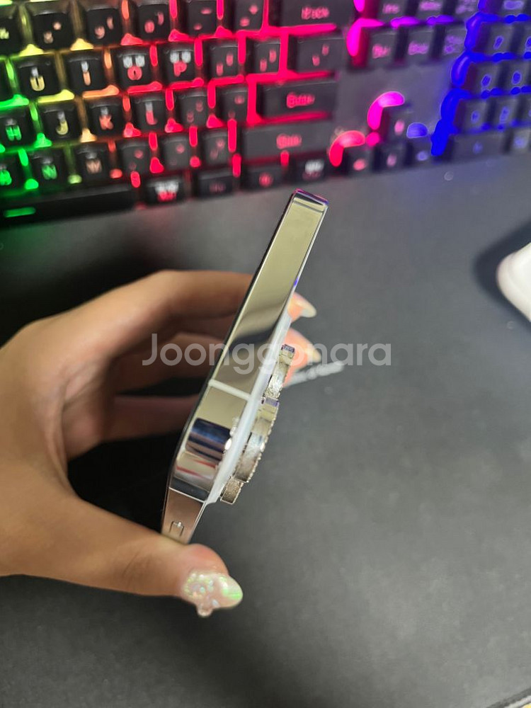 아이폰 14pro 256기가 화이트 판매합니다!--4