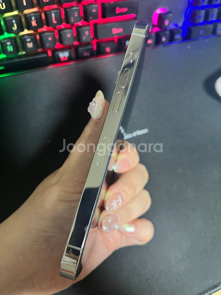 아이폰 14pro 256기가 화이트 판매합니다!--6