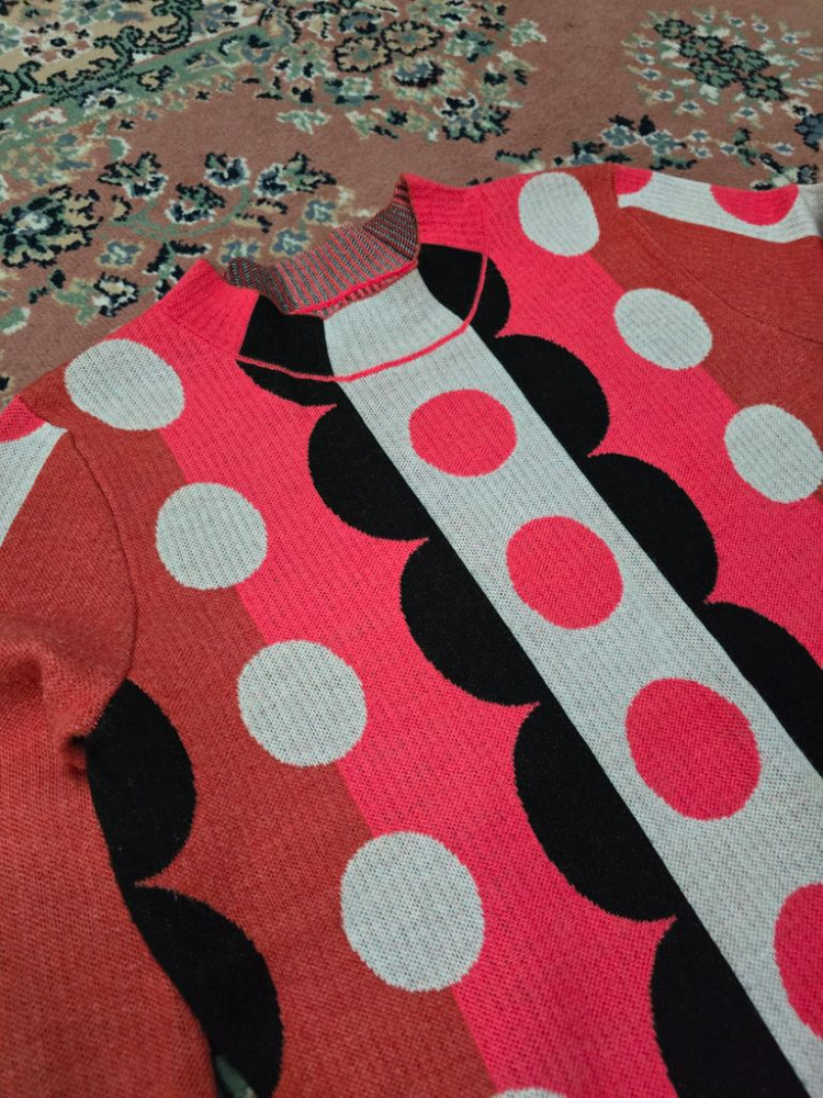 처분 발렌티노 스타일 스웨터--1