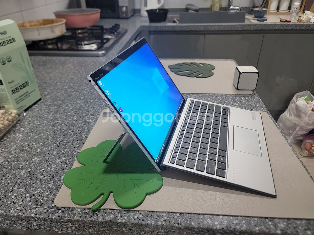 HP X2 G4 판매합니다--6