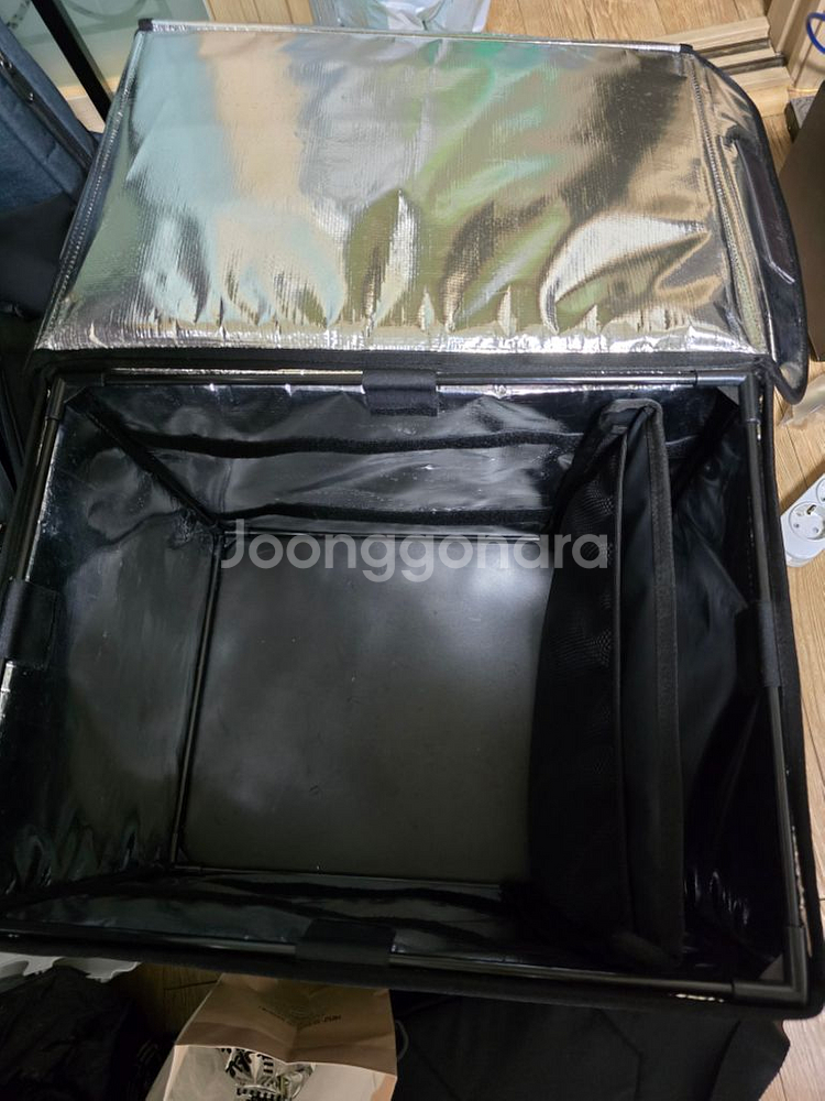 토투 62L가방,받침대,자석바닥 팝니다.--2