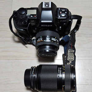 니콘 필름 카메라(F-801)