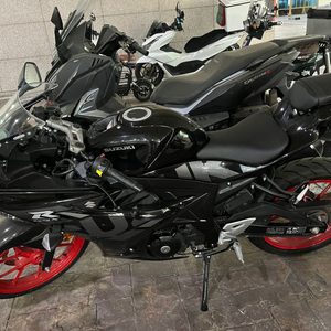 오토바이 바이크 gsx-r125 팝니다