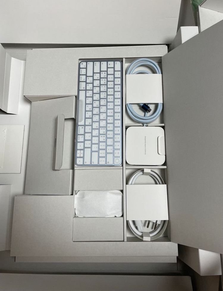 아이맥 M1 블루 2021 8G 256GB SSD 풀박--1