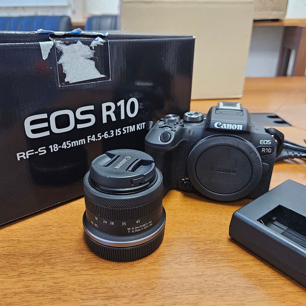 캐논 EOS R10 18-45mm 번들킷