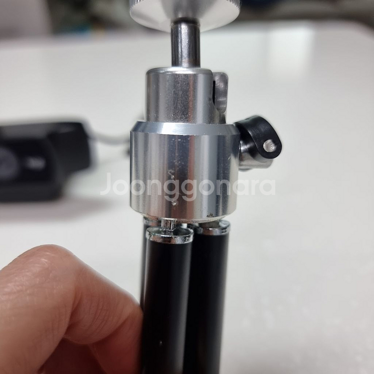 [새상품] 로지텍 C922 웹캠 컴퓨터카메라 거치대포함--1
