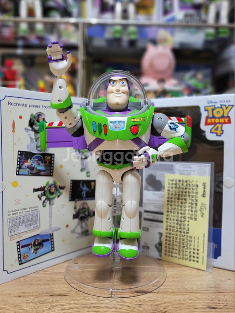 토이스토리 리얼포저블 버즈--0